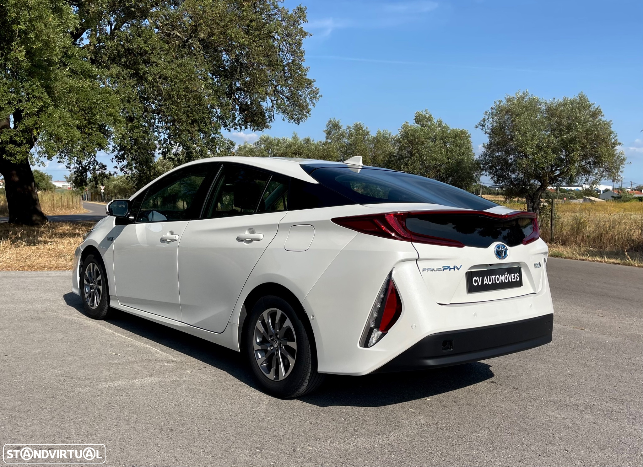 Toyota Prius 1.8 Plug-In Luxury Pele - 8