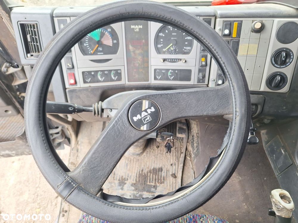 MAN 26.463 6X4 - 18