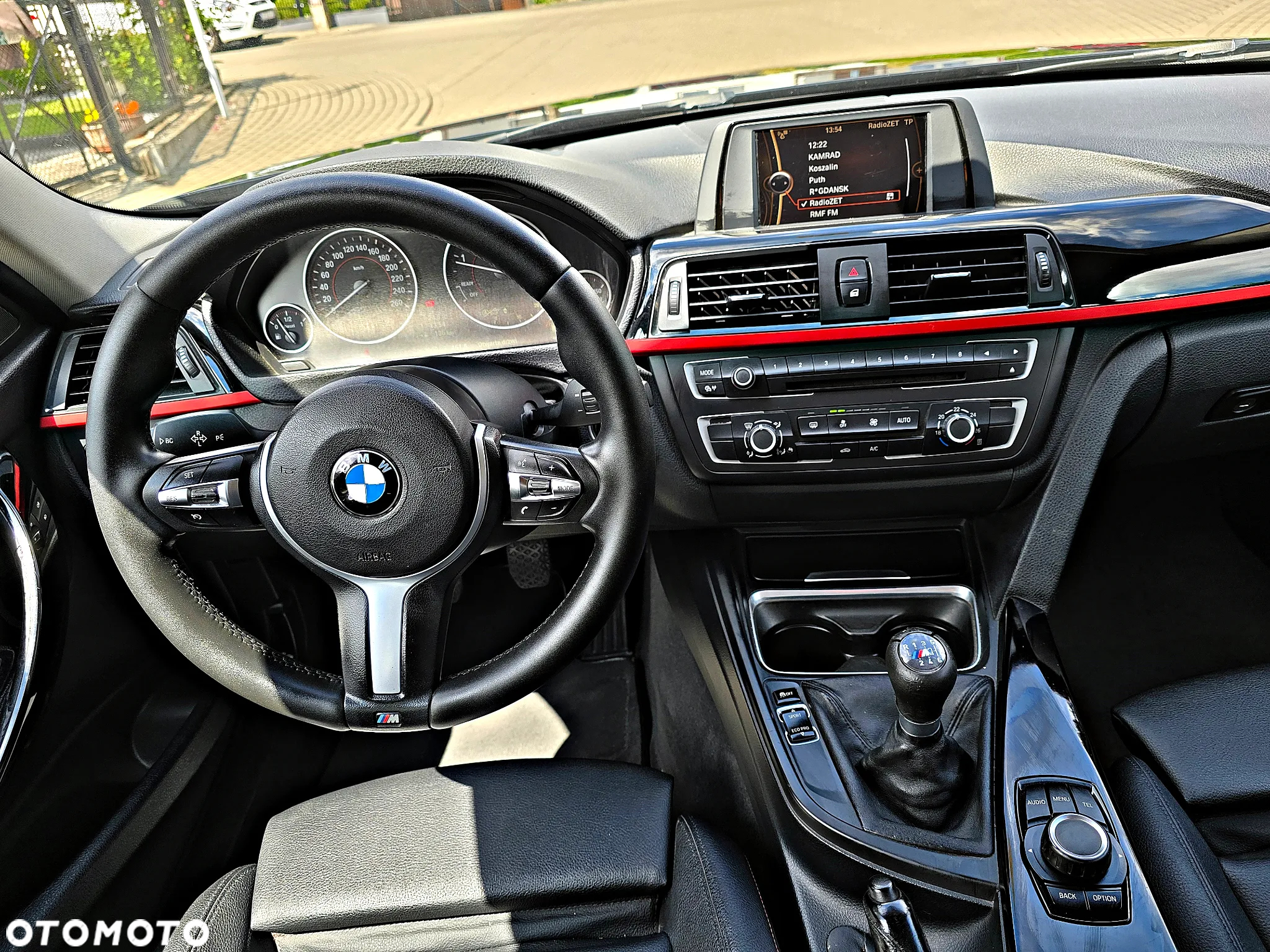 BMW Seria 3 320d Sport Line - 24