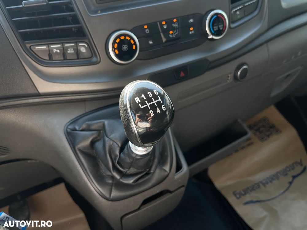 Ford Transit - 16
