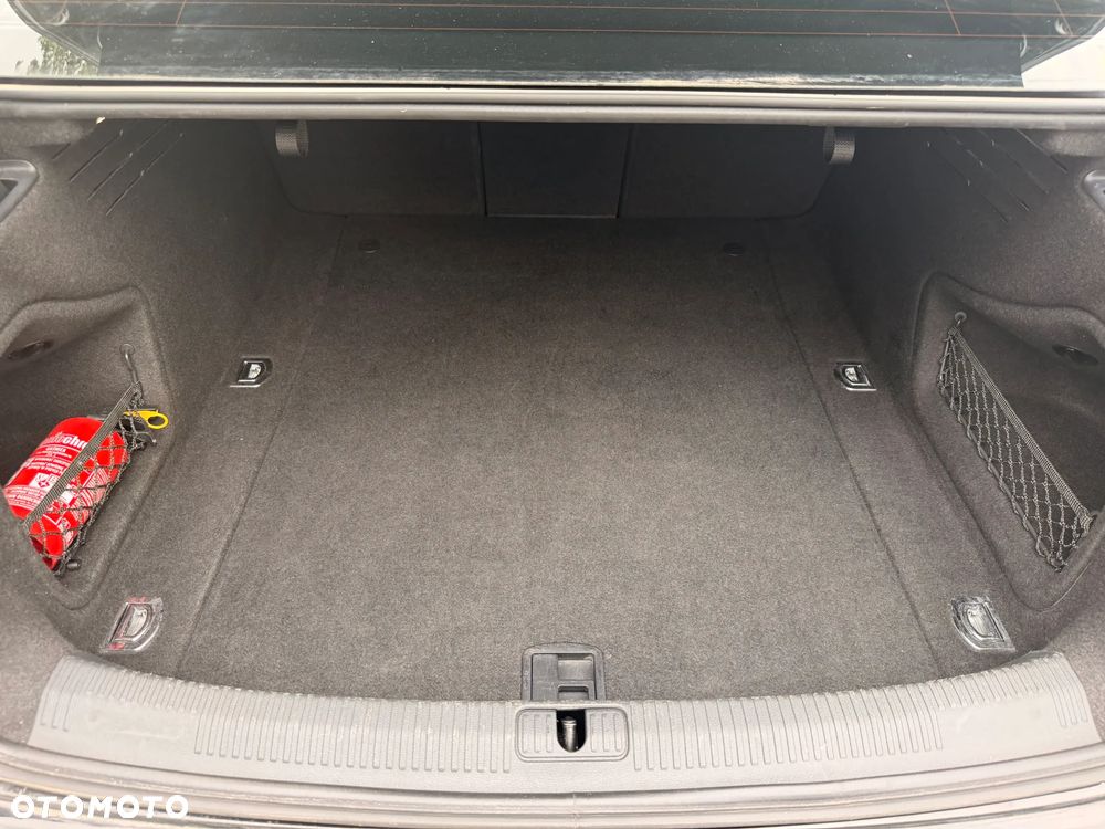 Audi A4 Limousine 2.0 TFSI S tronic sport - 18