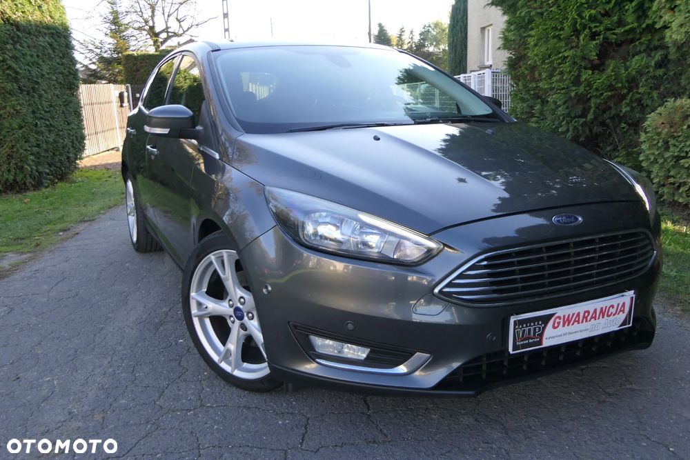 Ford Focus 2.0 EcoBlue Titanium - 11