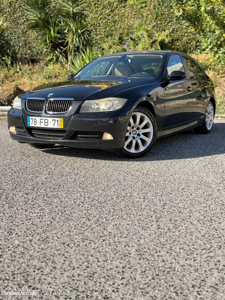 BMW 318 d Sport - 1