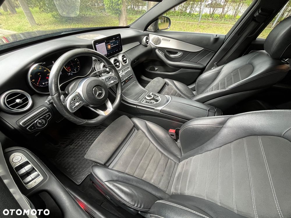 Mercedes-Benz Klasa C 160 9G-TRONIC AMG Line - 15