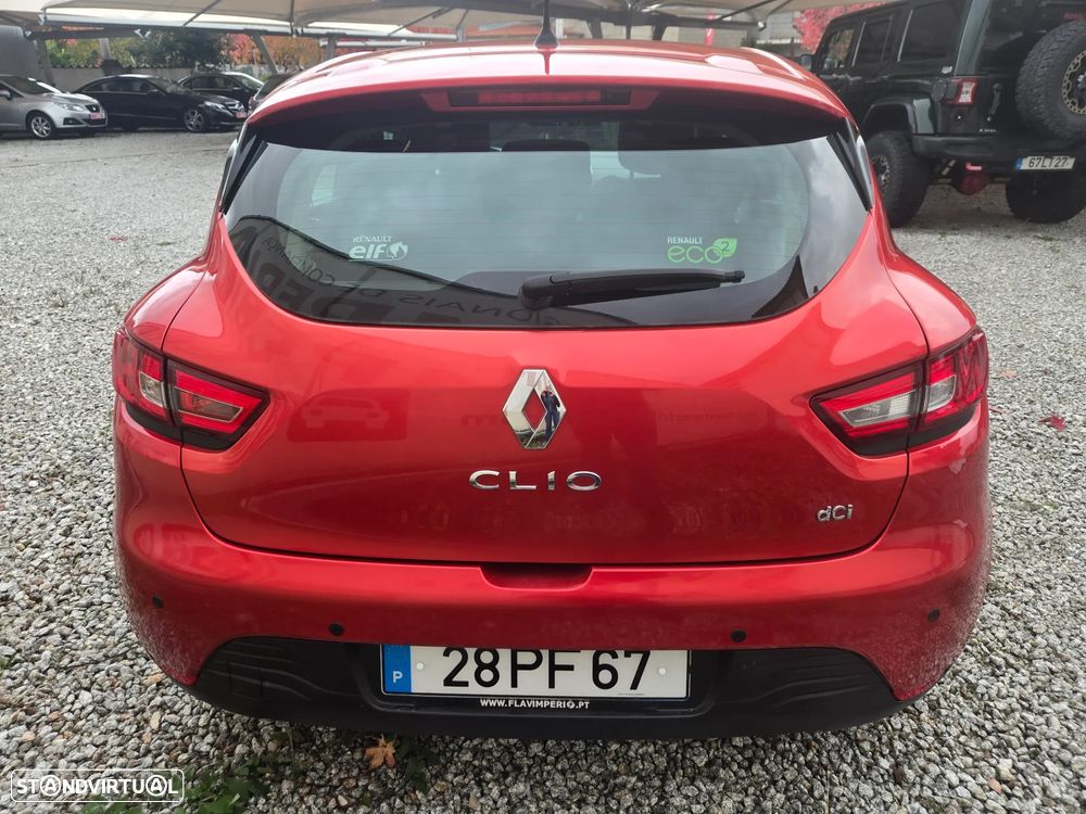 Renault Clio 1.5 dCi Dynamique S - 9