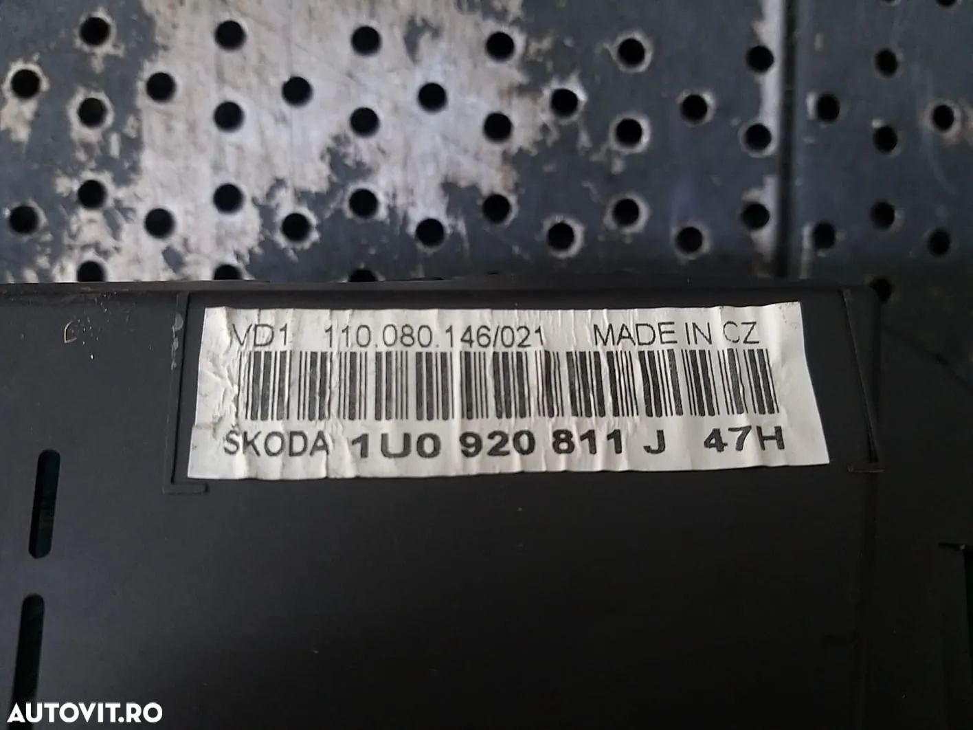 Ceasuri bord diesel skoda octavia 1 1u2 1u0920811j 110080146 - 3