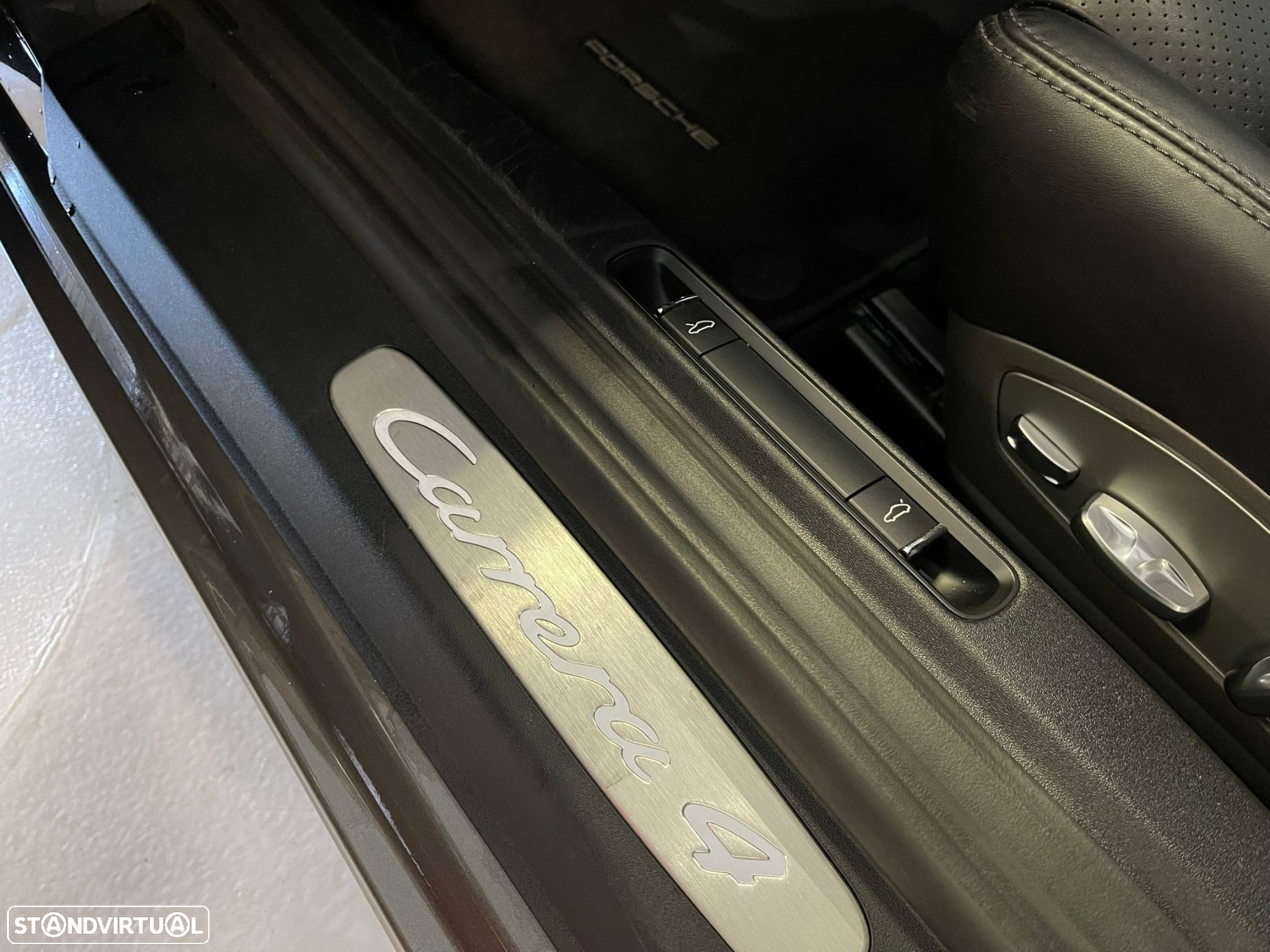 Porsche 911 (991) Carrera 4 PDK - 13