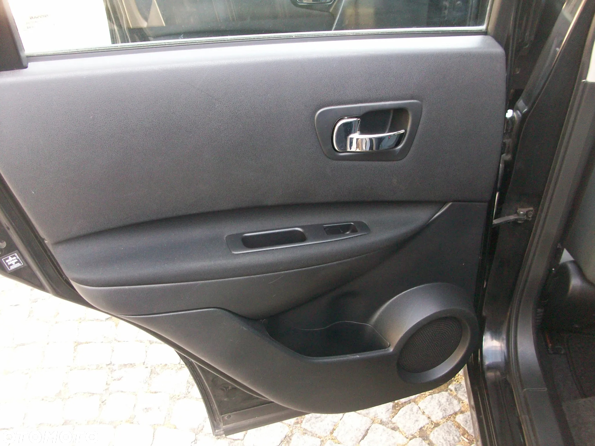 Nissan Qashqai 1.6 visia - 16
