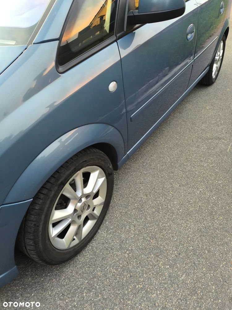 Opel Meriva 1.7 CDTI Cosmo - 15