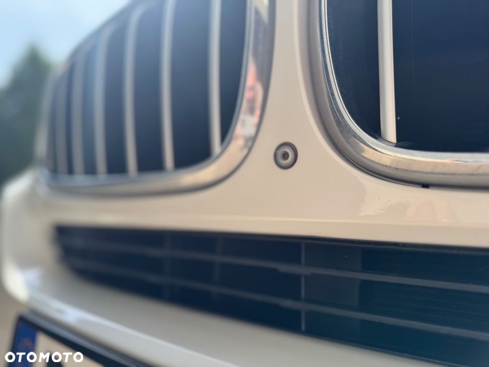 BMW X5 xDrive35i - 8