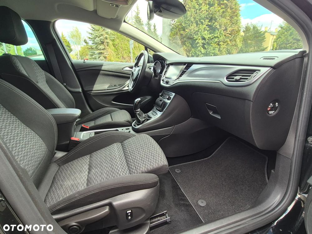 Opel Astra 1.6 D Start/Stop Business - 31