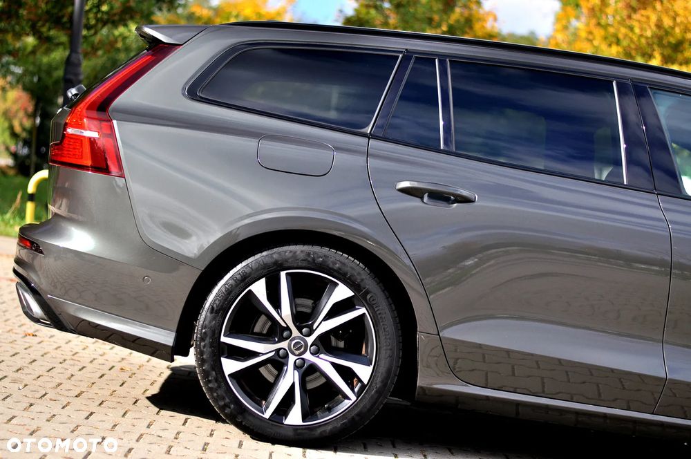 Volvo V60 T4 Geartronic RDesign - 15