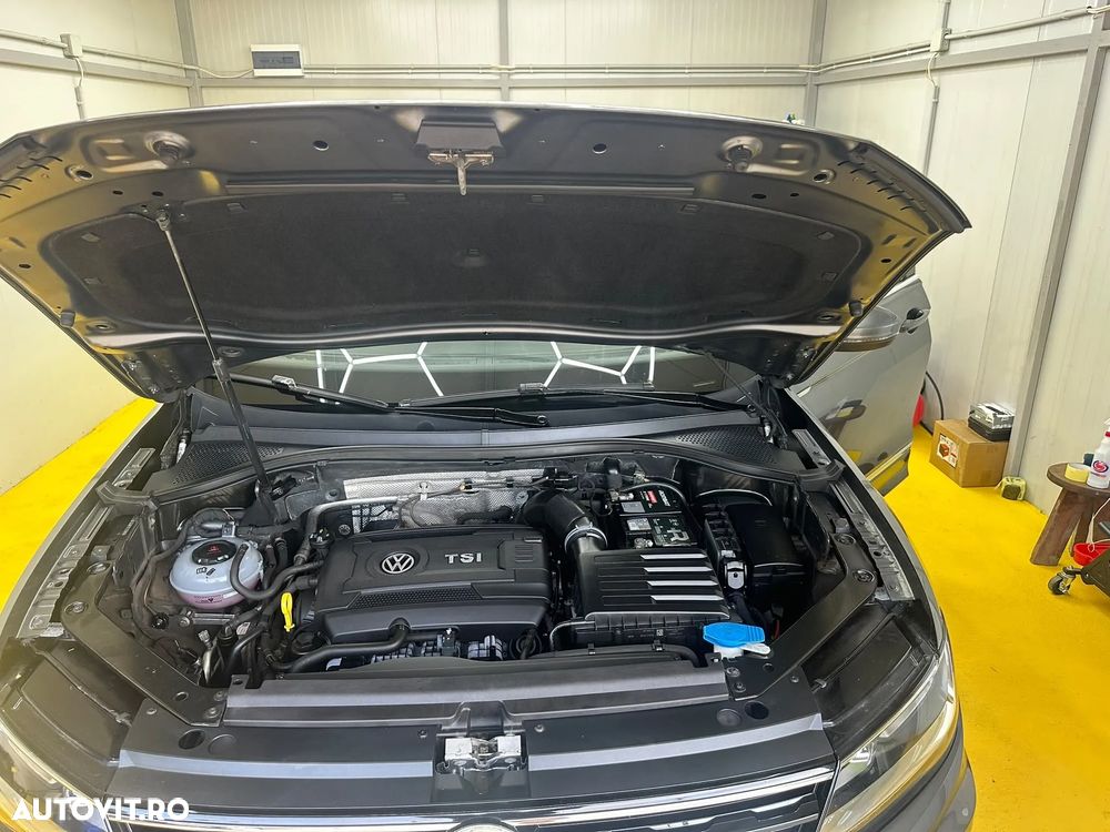 Volkswagen Tiguan 2.0 TSI DSG 4Mot Highline - 10