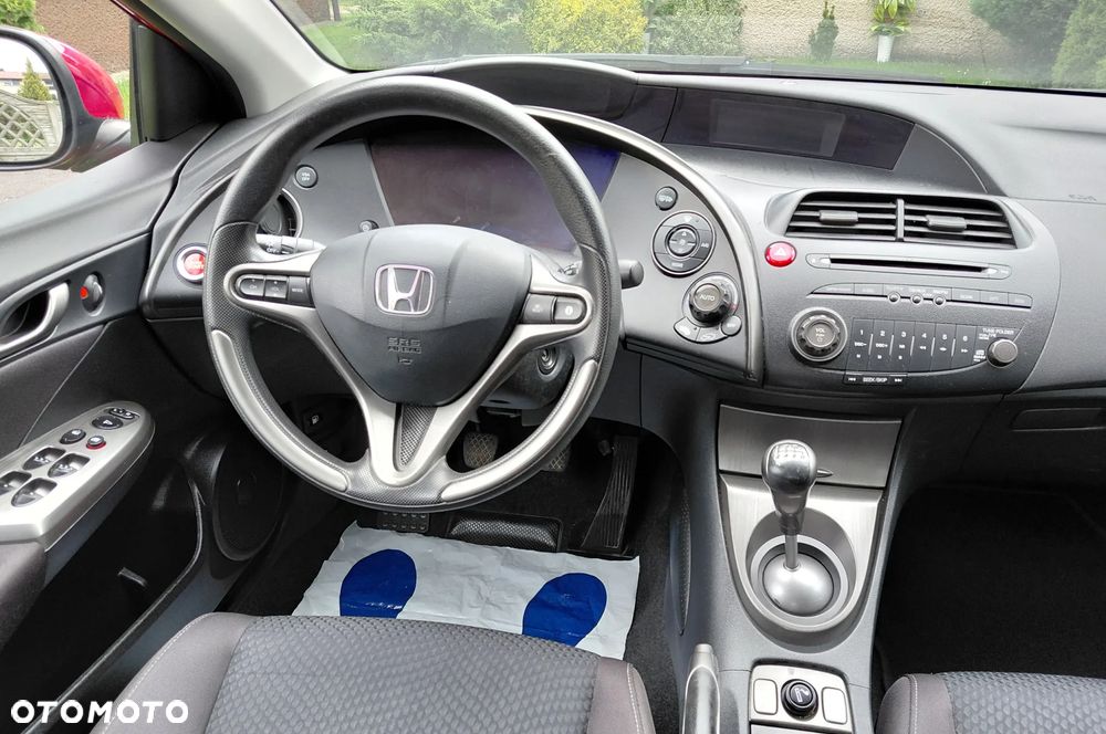 Honda Civic 1.4 i-VTEC Comfort - 16