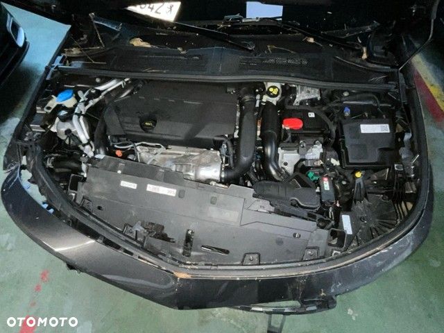 Opel Astra 1.6 T Plug-in Hybrid Edition - 11