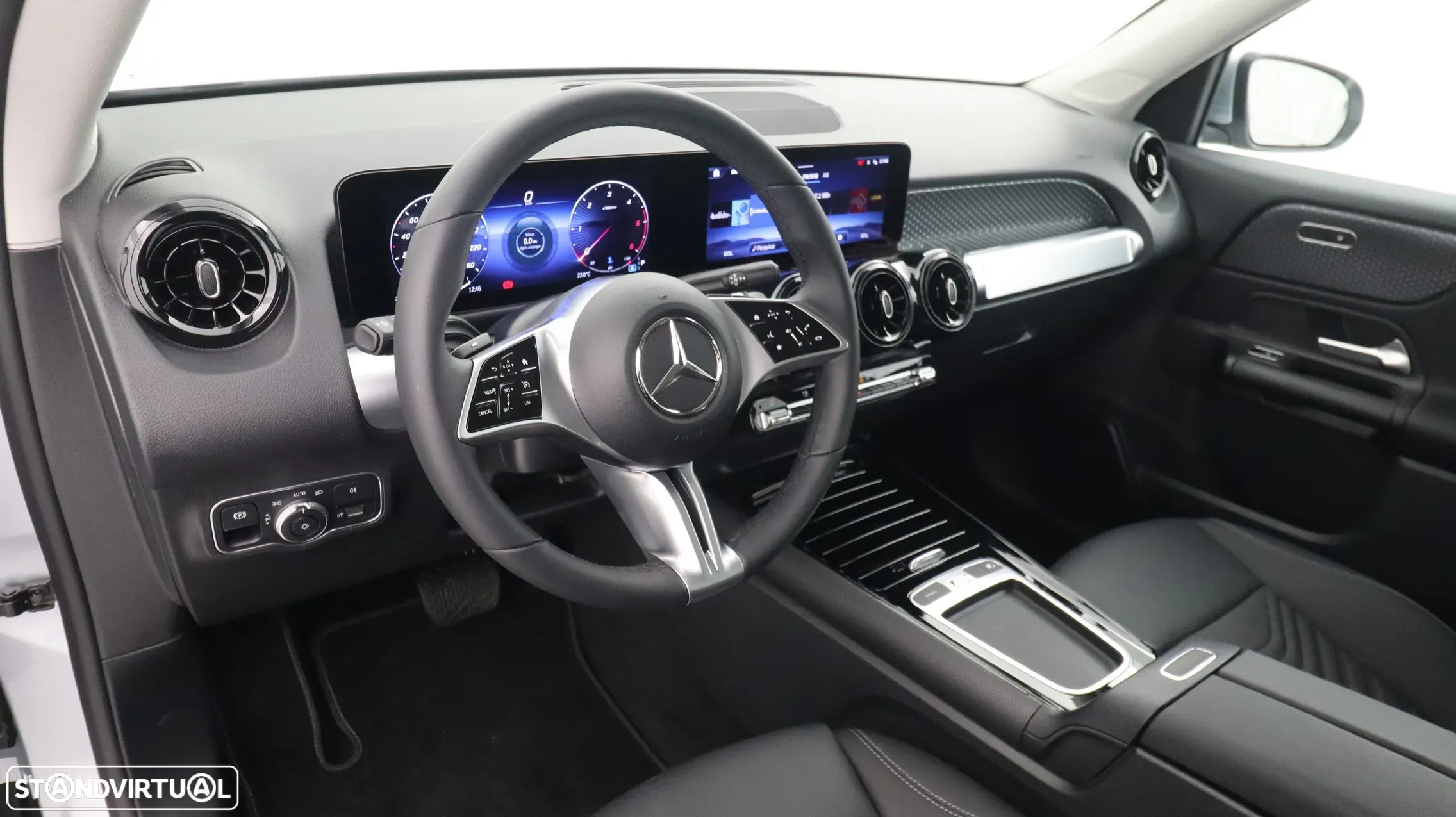 Mercedes-Benz GLB 180 d Progressive - 23