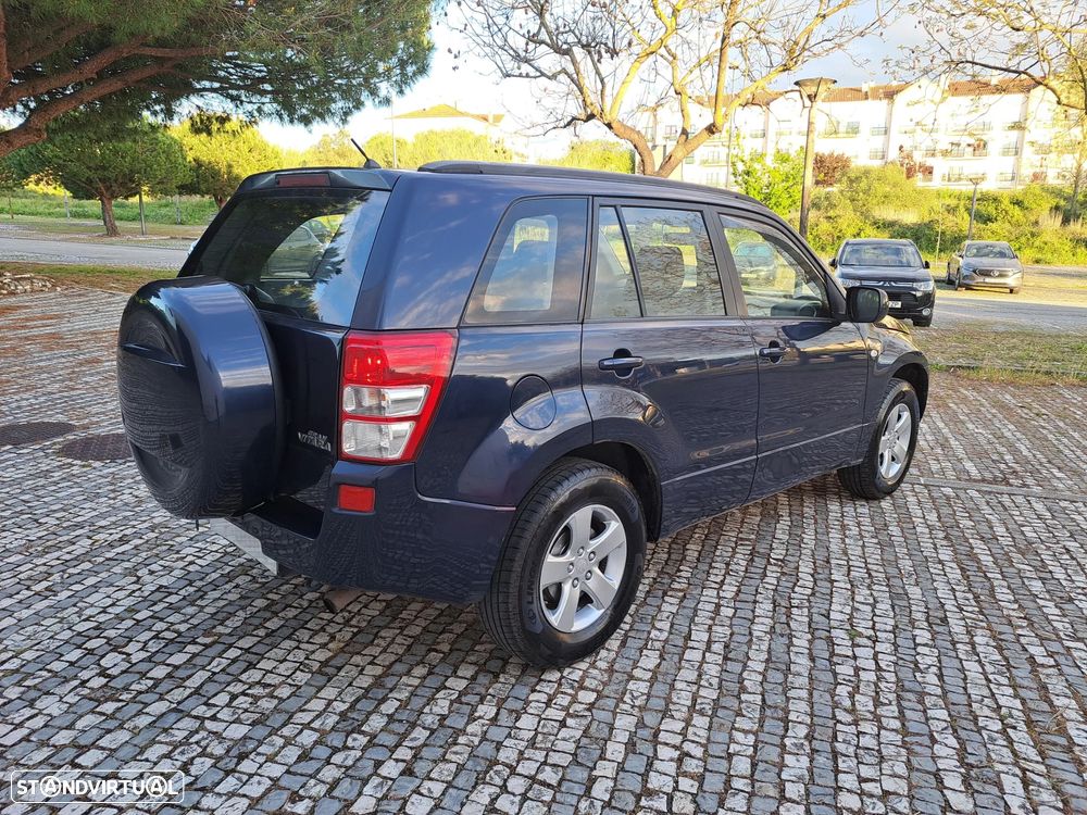 Suzuki Grand Vitara 1.9 DDiS X-Sport - 3