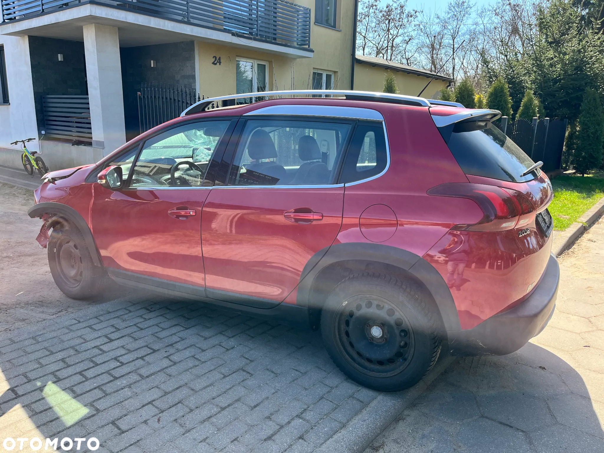 Peugeot 2008 - 4