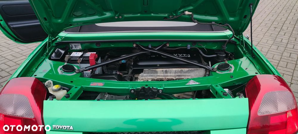 Toyota MR2 Roadster - 17