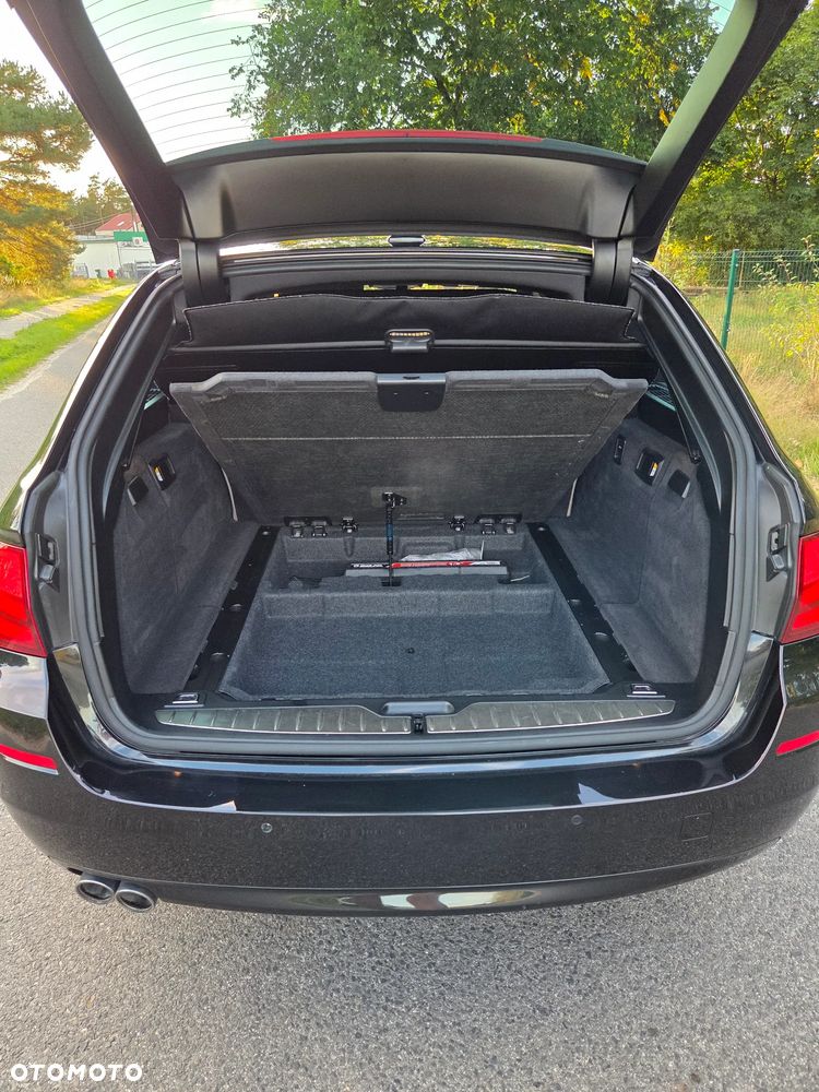 BMW Seria 5 520d Luxury Line - 10