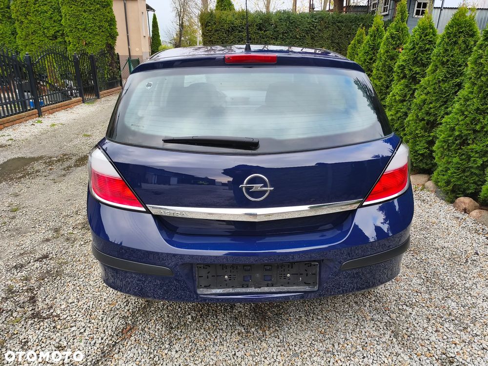 Opel Astra - 4
