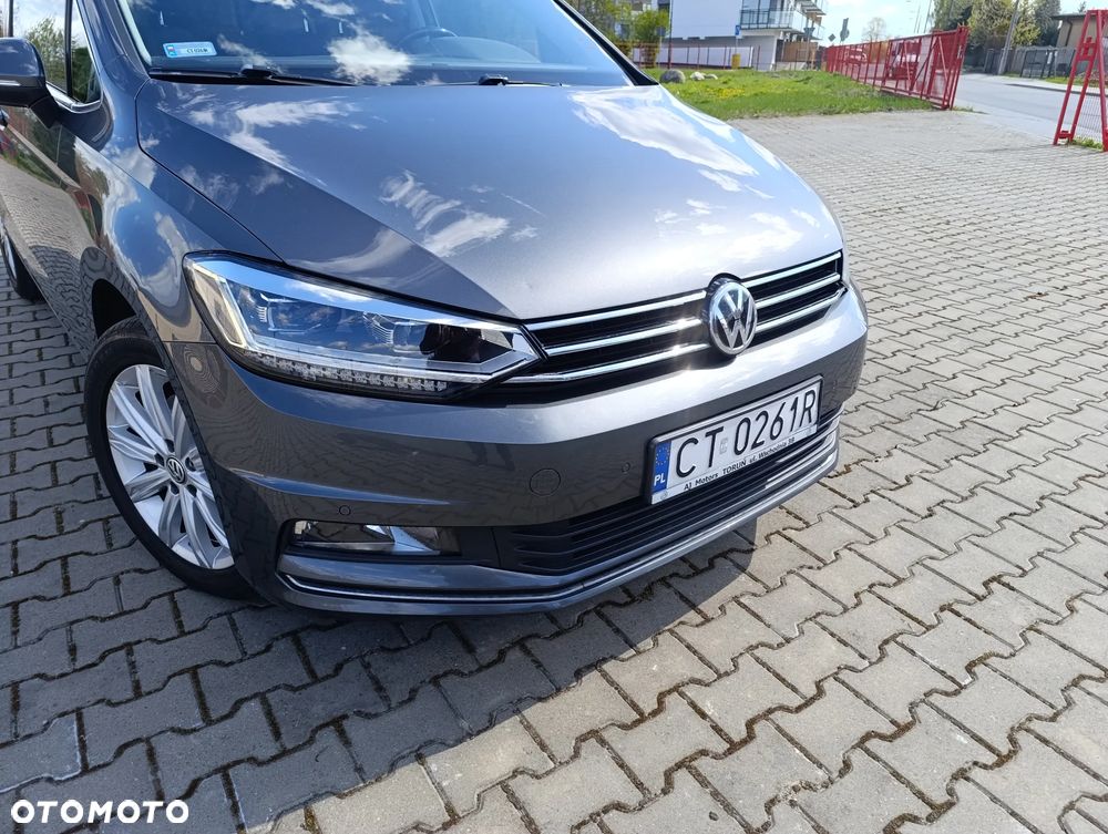 Volkswagen Touran 2.0 TDI BMT Comfortline DSG - 4