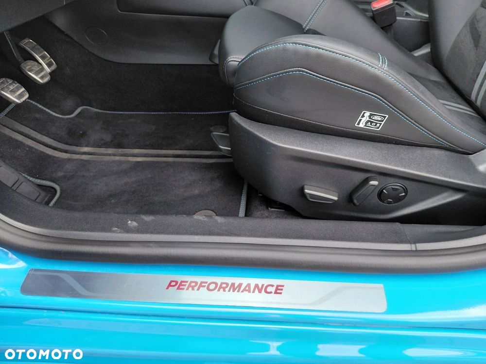 Ford Focus 2.3 EcoBoost ST X Edition - 18