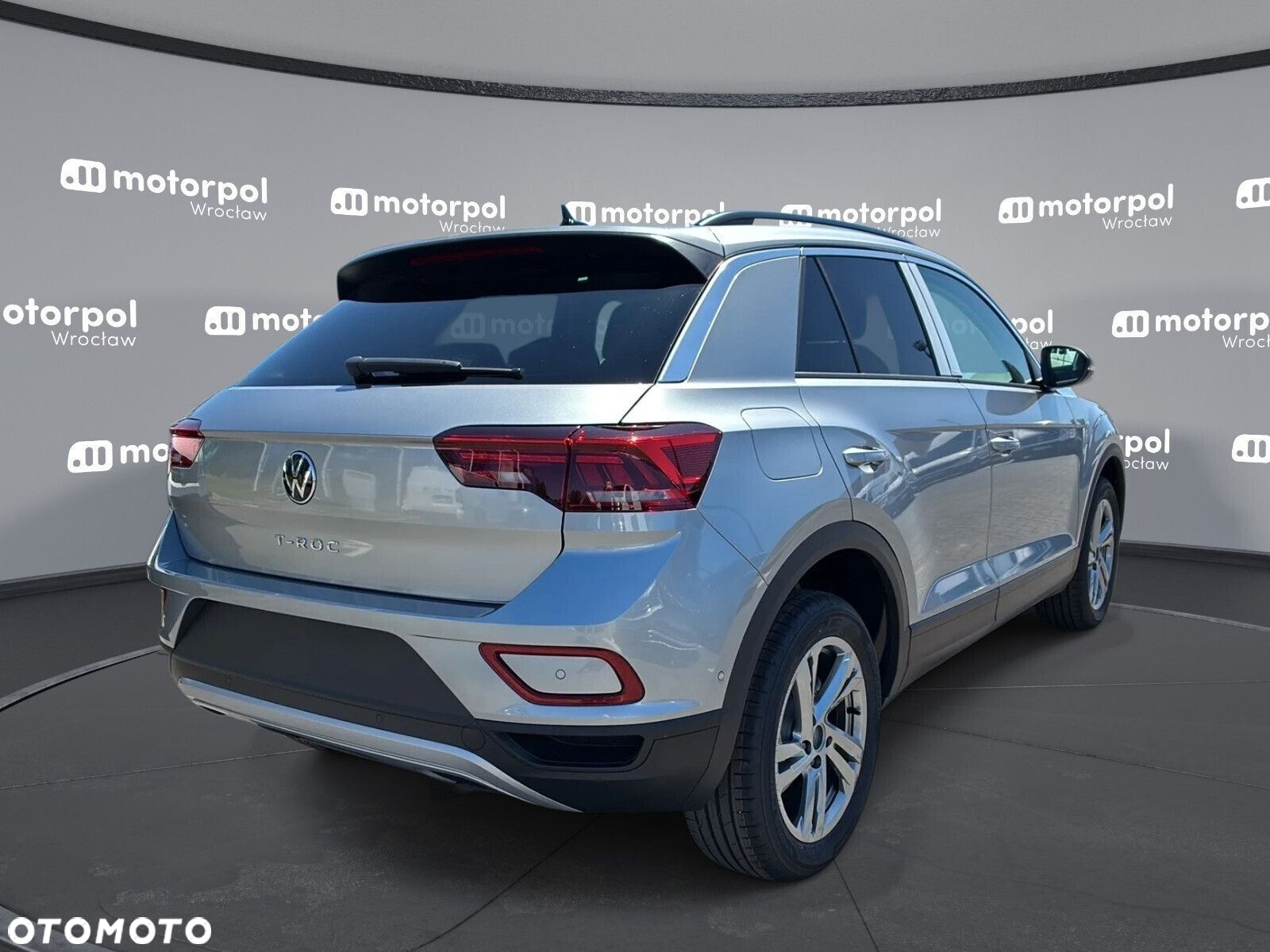 Volkswagen T-Roc - 10