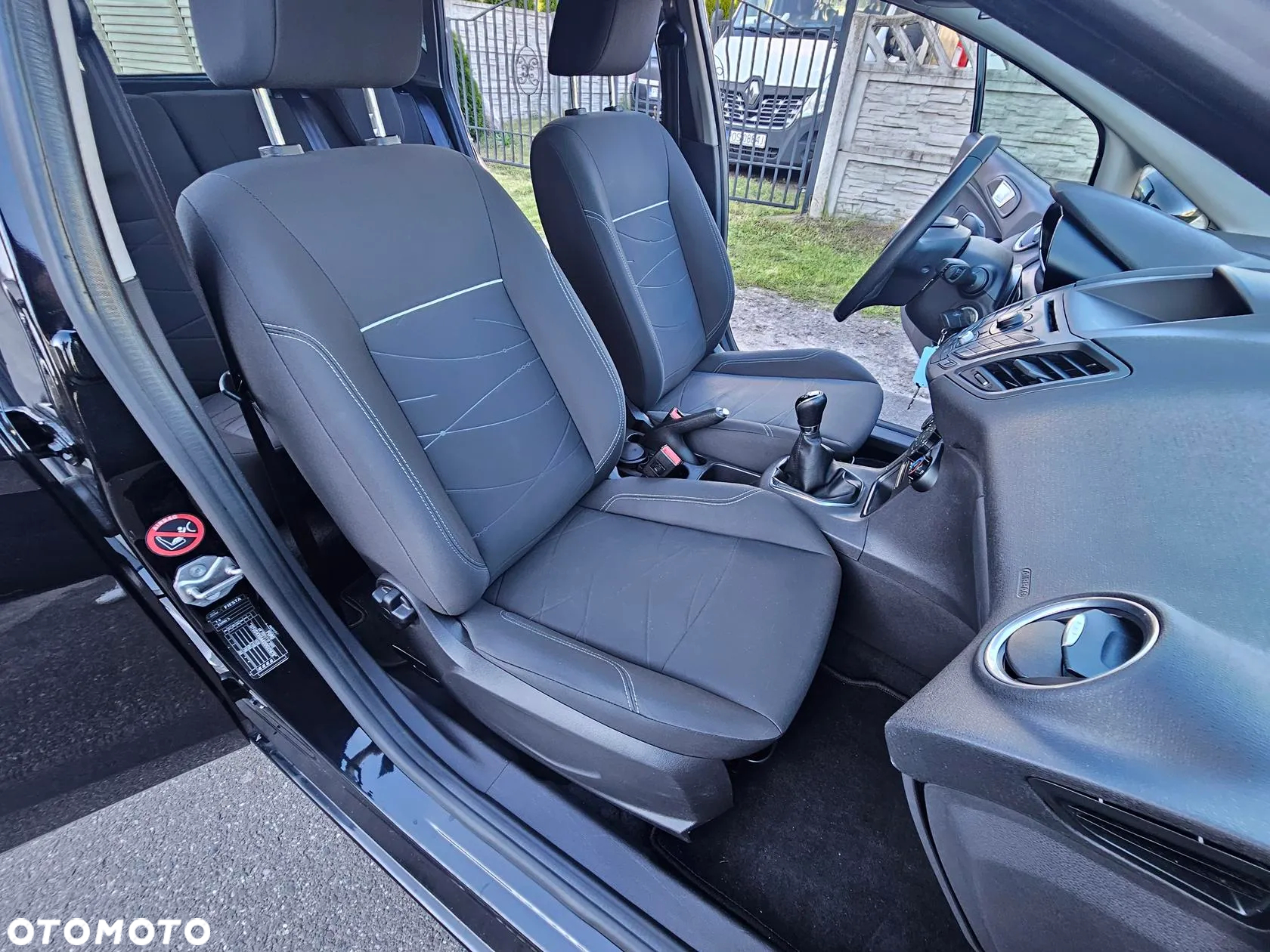Ford Fiesta 1.0 Trend - 32