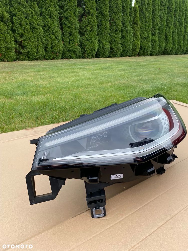 Lampa lewa przód VW ID.4 Full Led IQ Light - 3