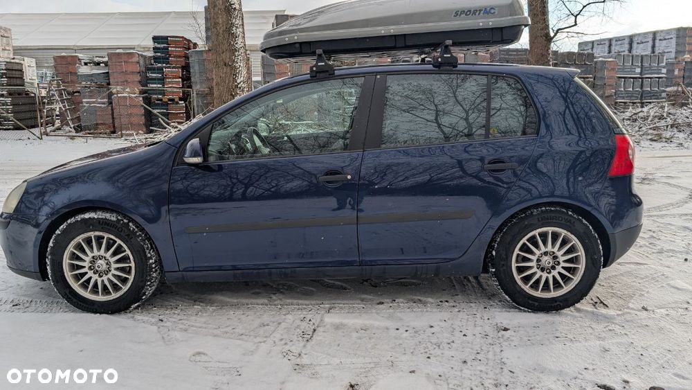 Volkswagen Golf 1.9 TDI DPF Comfortline - 6