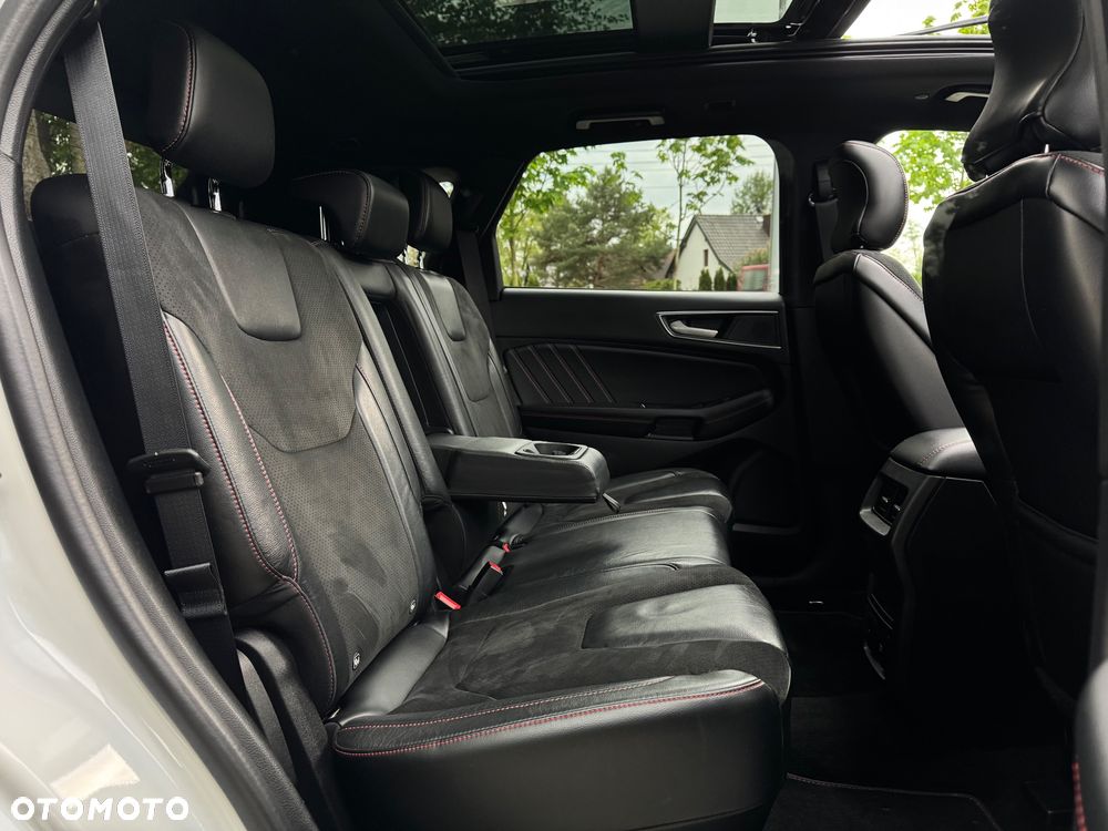 Ford Edge 2.0 EcoBlue Bi-Turbo 4x4 ST-LINE - 31