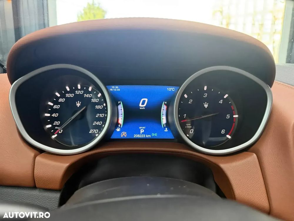 Maserati Ghibli Diesel GranSport - 9