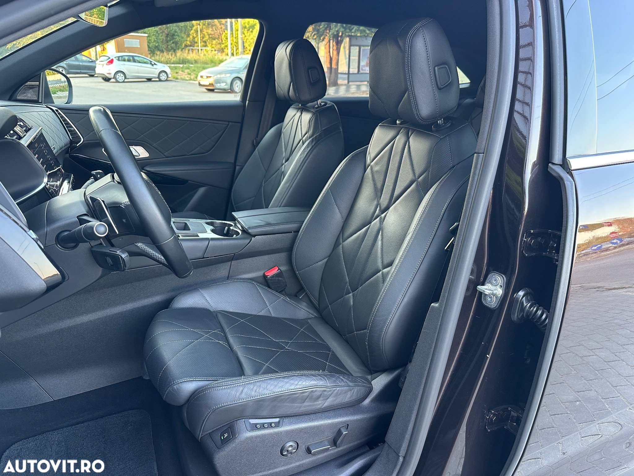 DS Automobiles DS 7 Crossback - 27