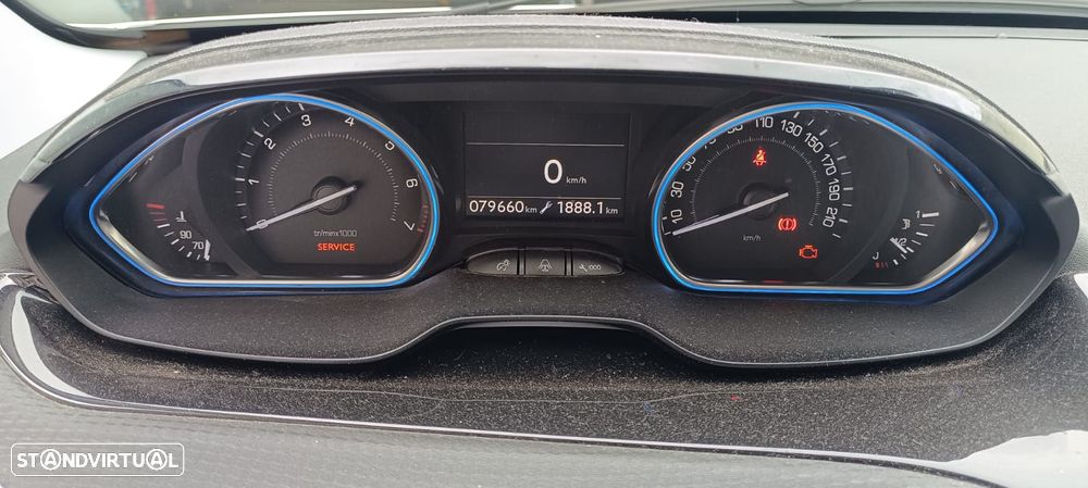 Peugeot 2008 1.2 VTi Allure - 5