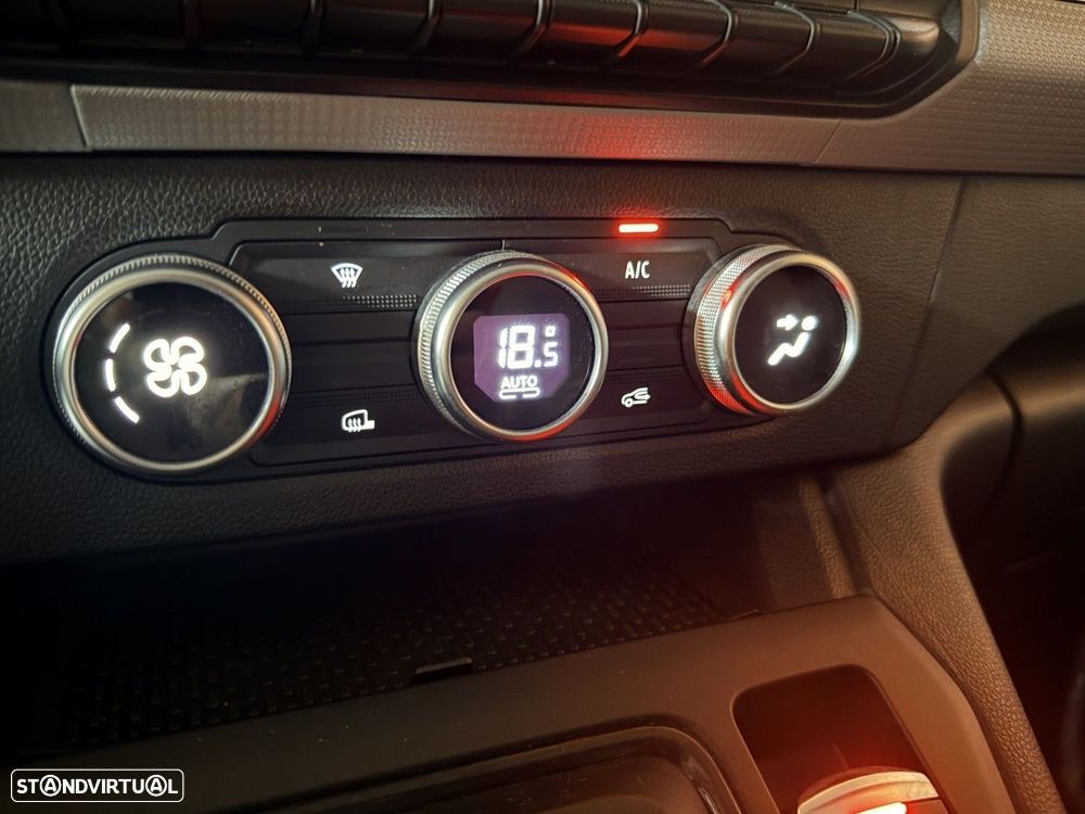 Renault Kangoo E-TECH - 22