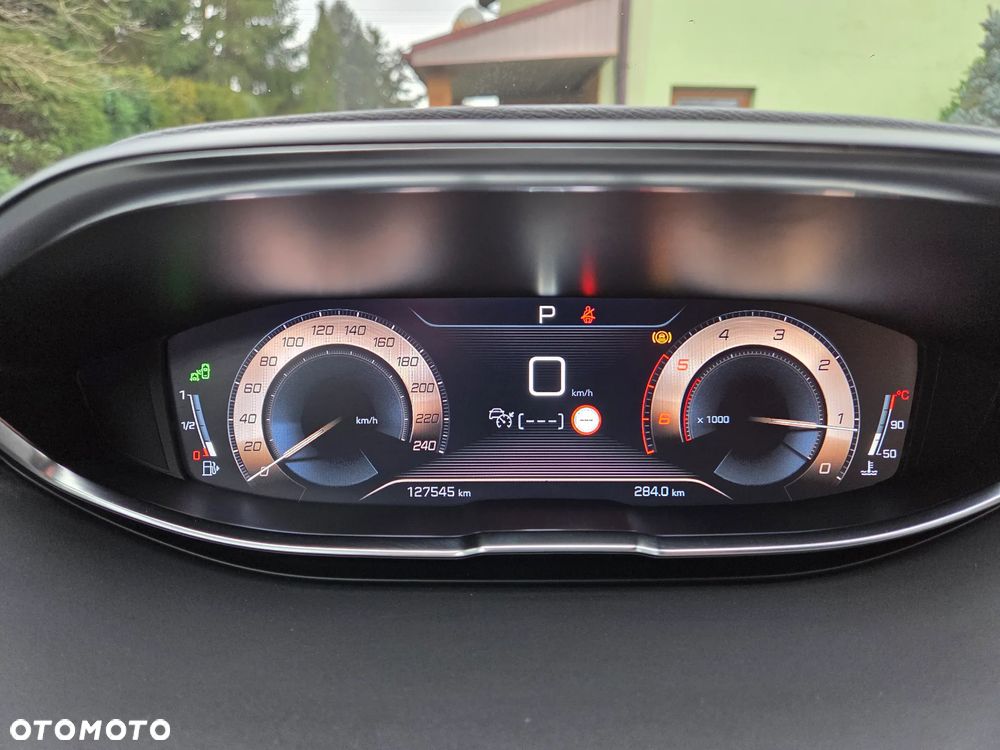 Peugeot 5008 BlueHDi 180 EAT8 GT Pack - 33