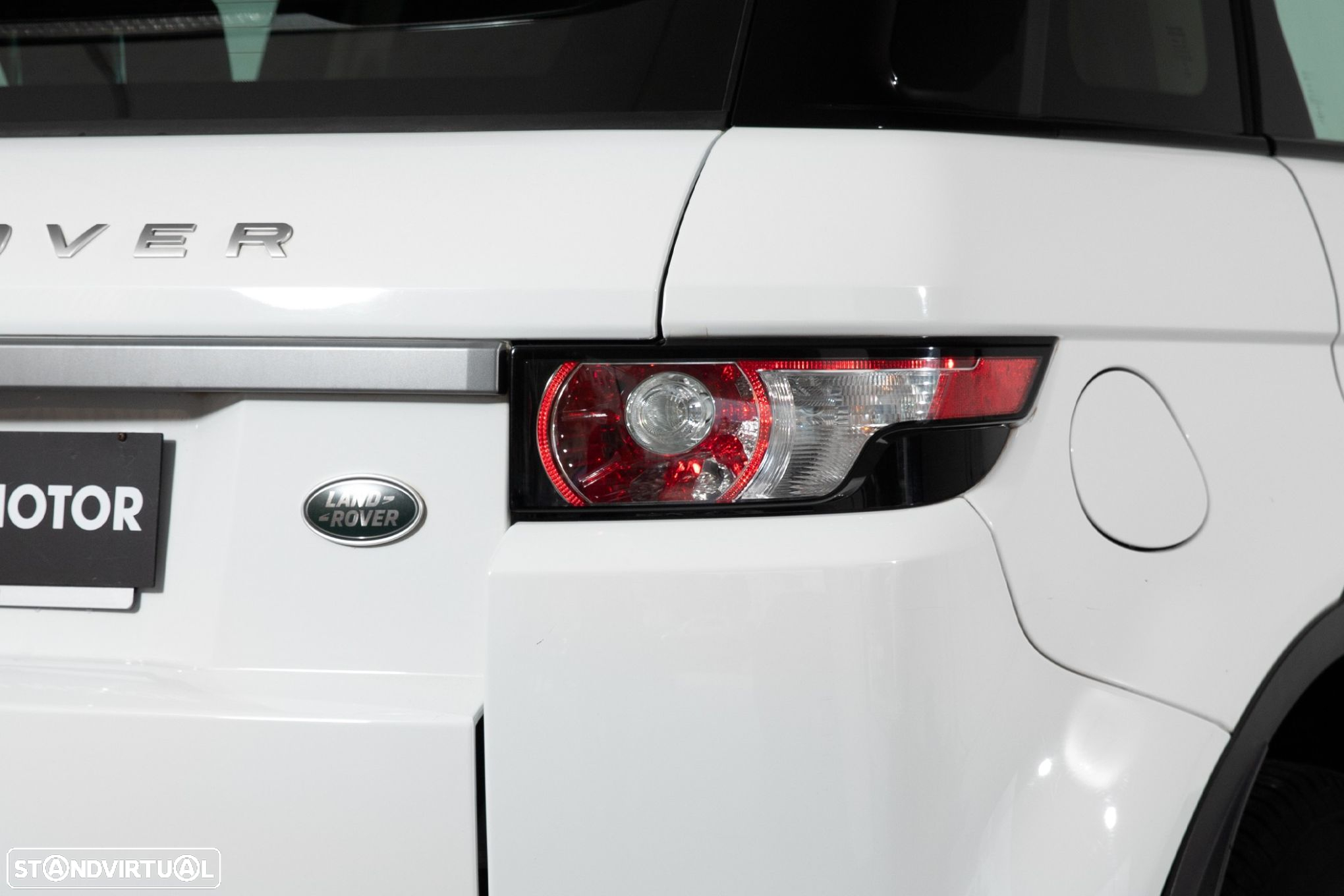 Land Rover Range Rover Evoque 2.2 eD4 Pure - 9