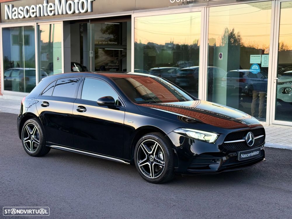 Mercedes-Benz A 250 e AMG Line - 3