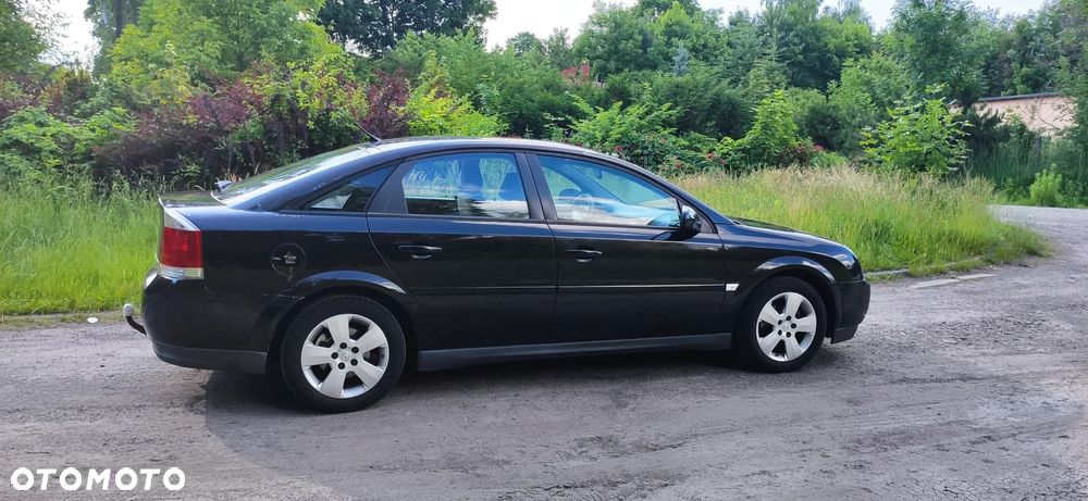 Opel Vectra 1.9 CDTI Essentia - 5