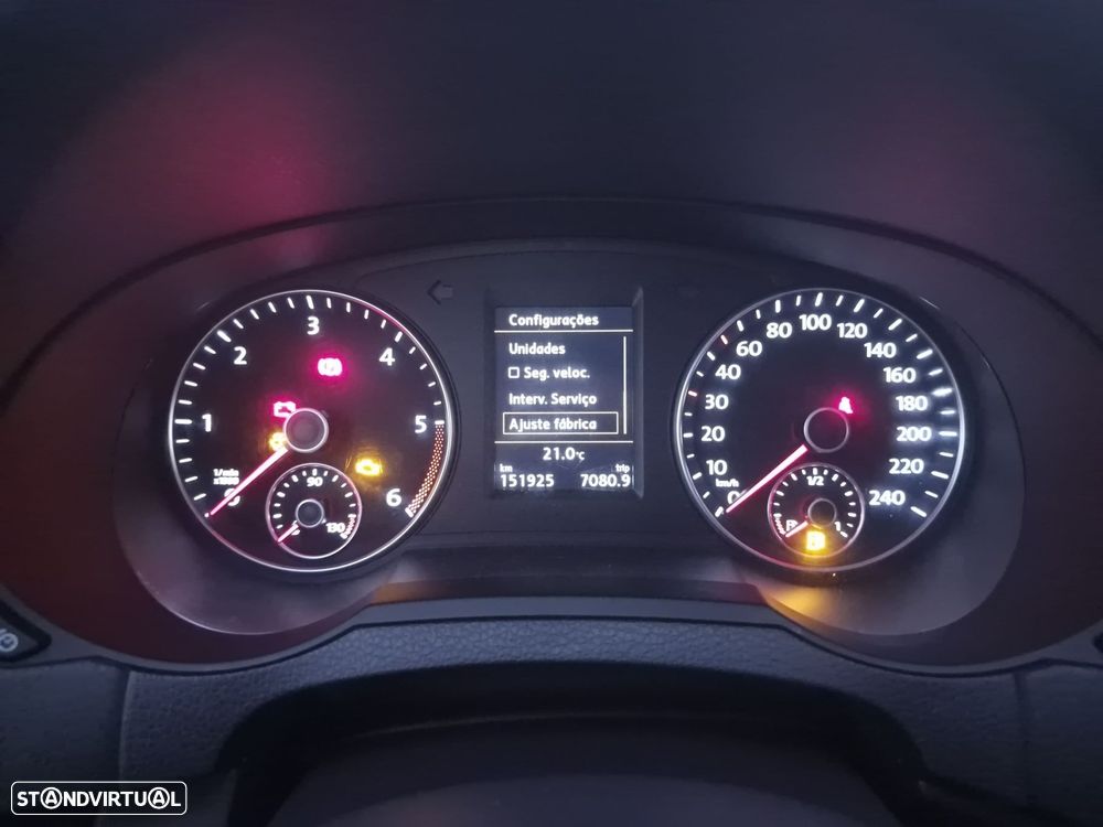 VW Sharan 2.0 TDI Blue Highline - 35