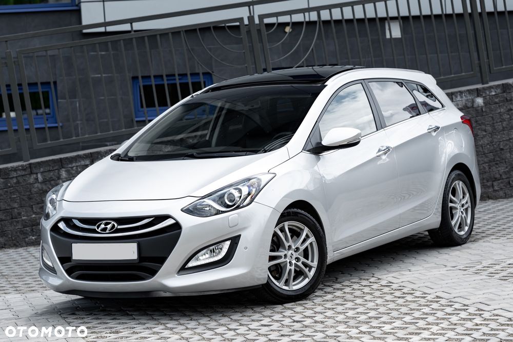 Hyundai i30 blue 1.6 GDI DCT Premium - 2