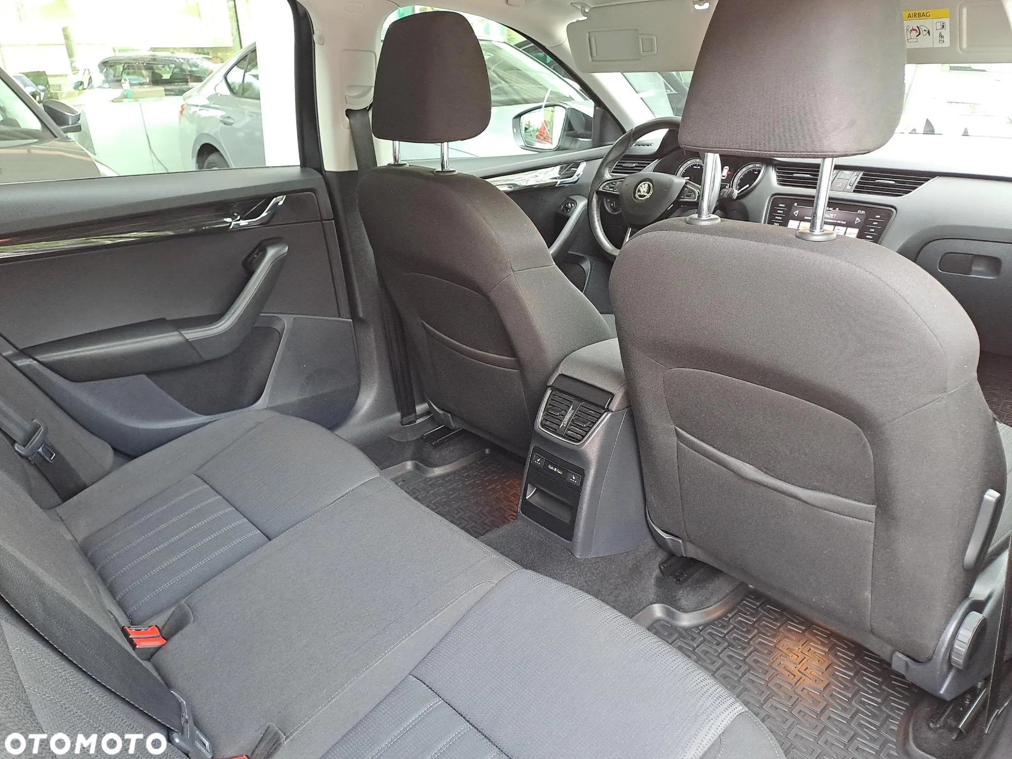 Skoda Octavia 1.5 TSI ACT Style DSG - 11