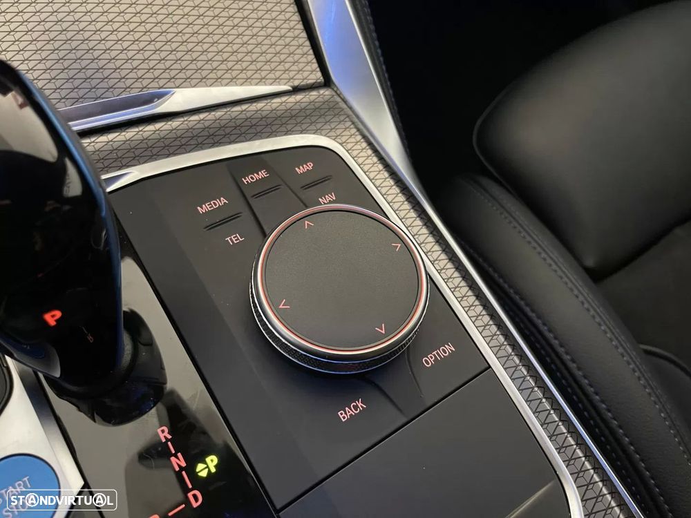 BMW i4 eDrive40 Pack Desportivo M Pro - 50
