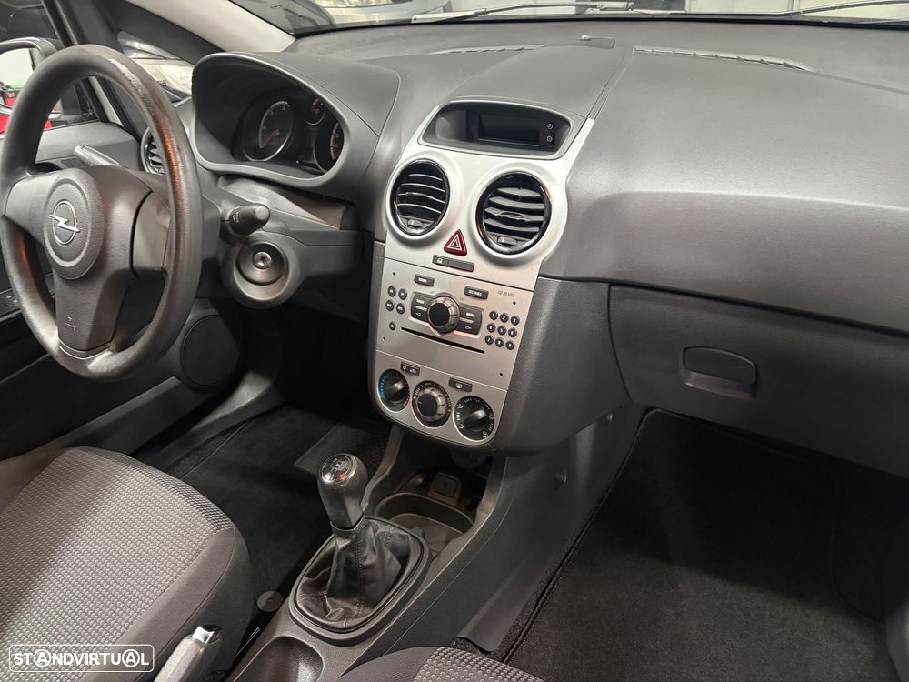 Opel Corsa Van - 15