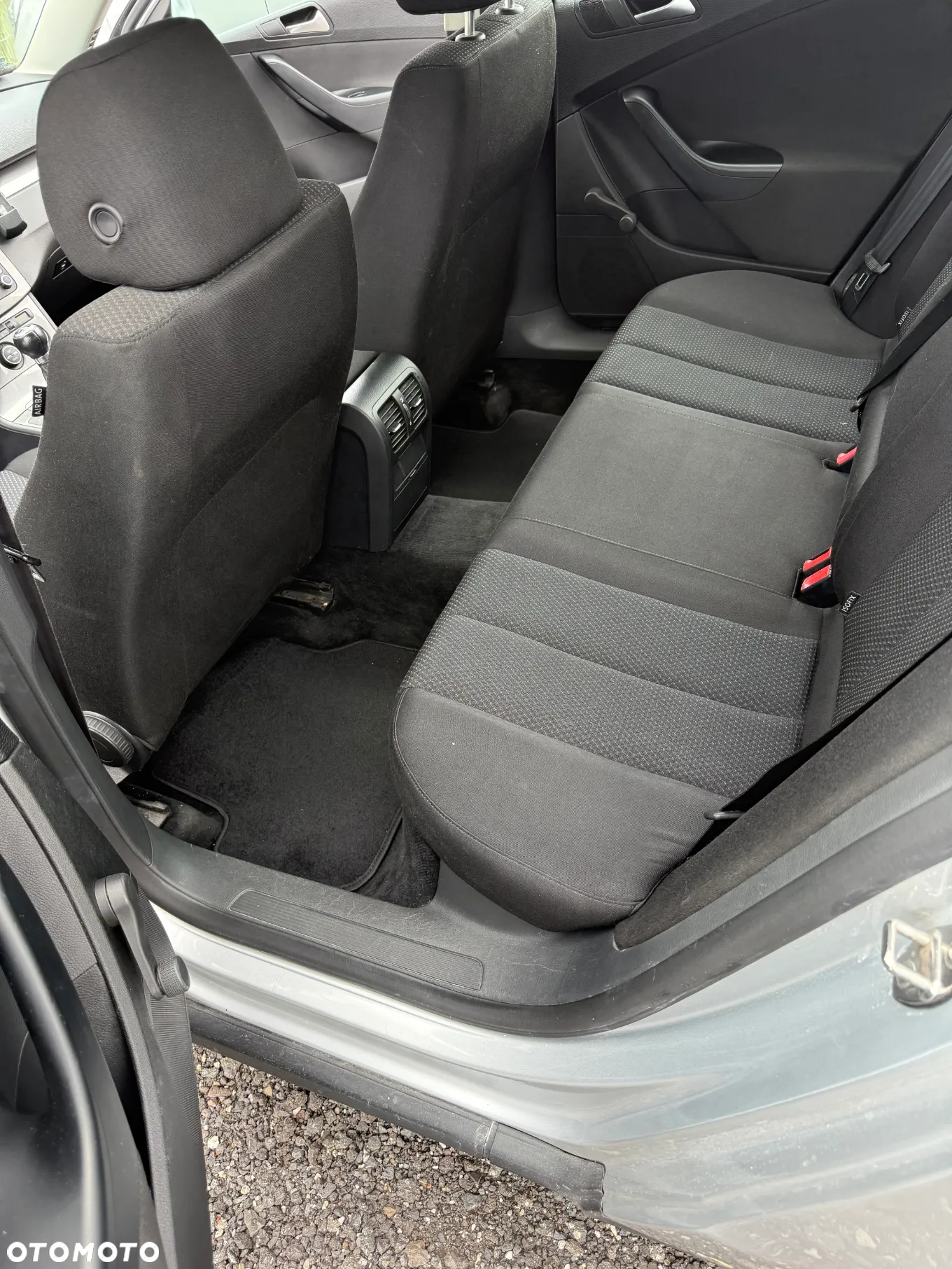 Volkswagen Passat - 22