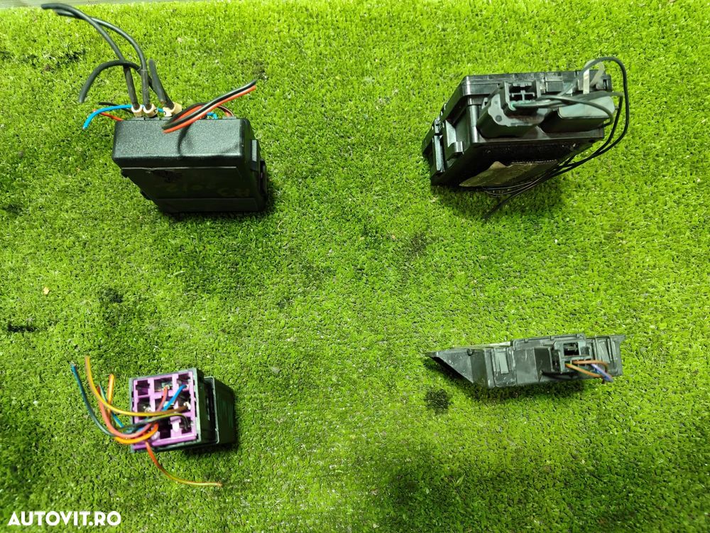 RELEU STABILIZATOR TENSIUNE + MODUL ALARMA + MODUL CONTROL ALARMA + MODUL SENZORI PARCARE AUDI A3 2.0 DIESEL 2012 / 2012-2020 / AUDI A1 1.4 BENZINA 2012 / 2010-2018 / AUDI A4 B8 S LINE 2.0 DIESEL 2010 BERLINA / 2009-2016 / COD OEM 6R0919433 / 1K0907719C / 10R030607 / 8E0054635D - 3