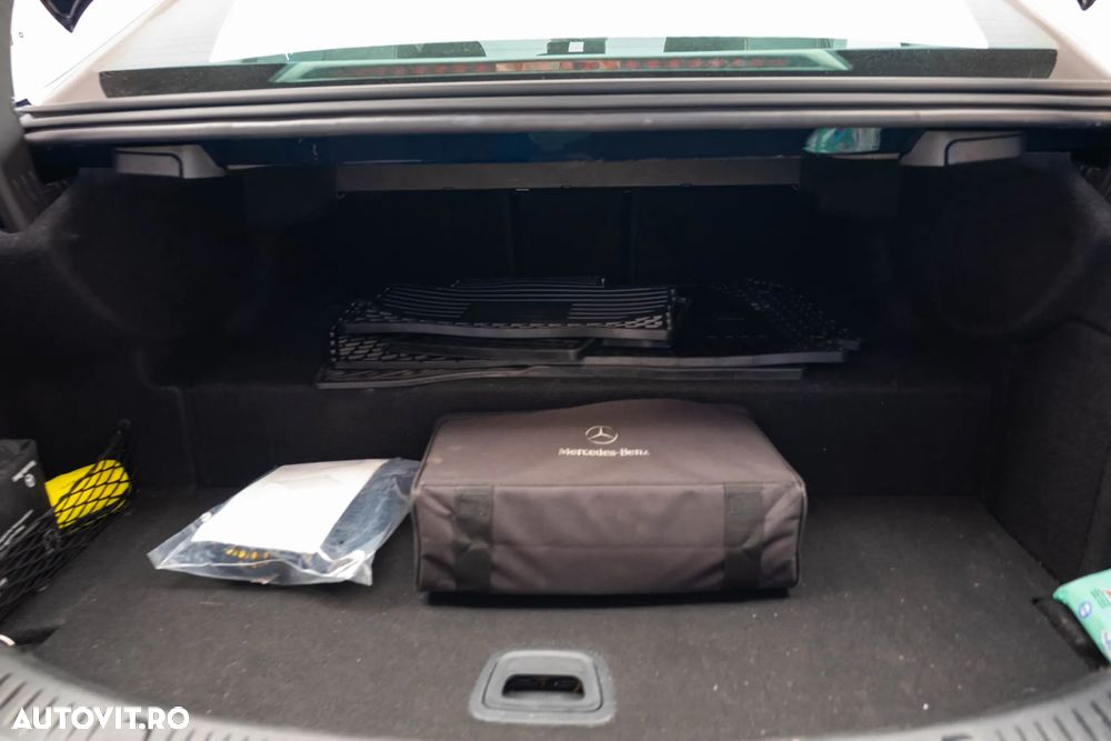 Mercedes-Benz E - 23