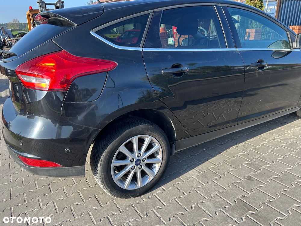 Ford Focus - 39