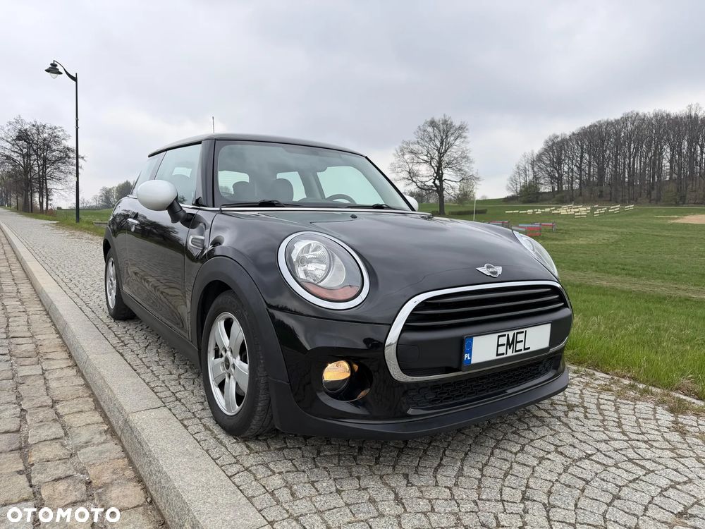 MINI ONE D Blackyard - 17